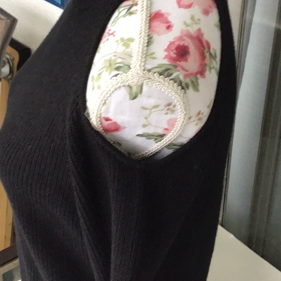 DO+BE Black Cold Shoulder Knit Pullover - Picture 8 of 8